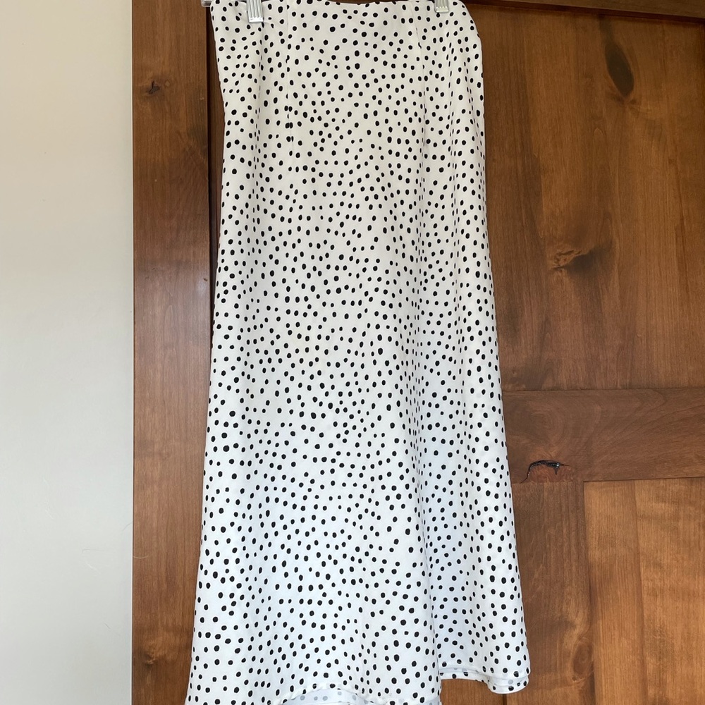 White skirt with black polkadots